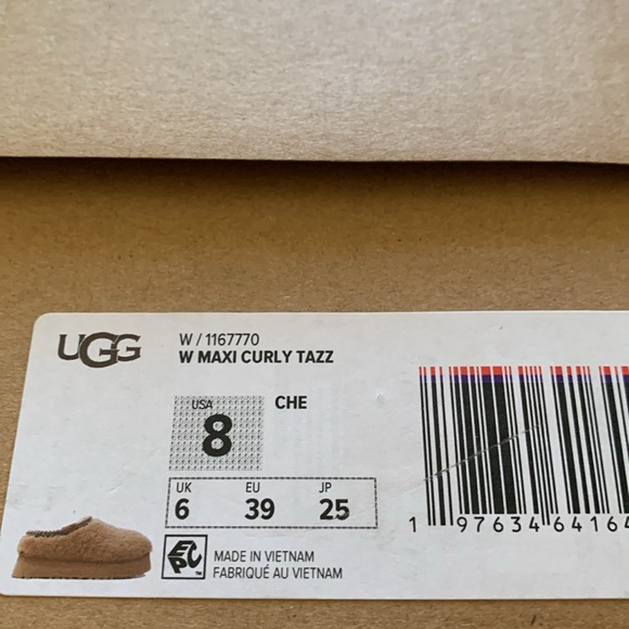 NWB UGG Women's Shearling Platform Slippers in chestnut - Picture 14 of 14